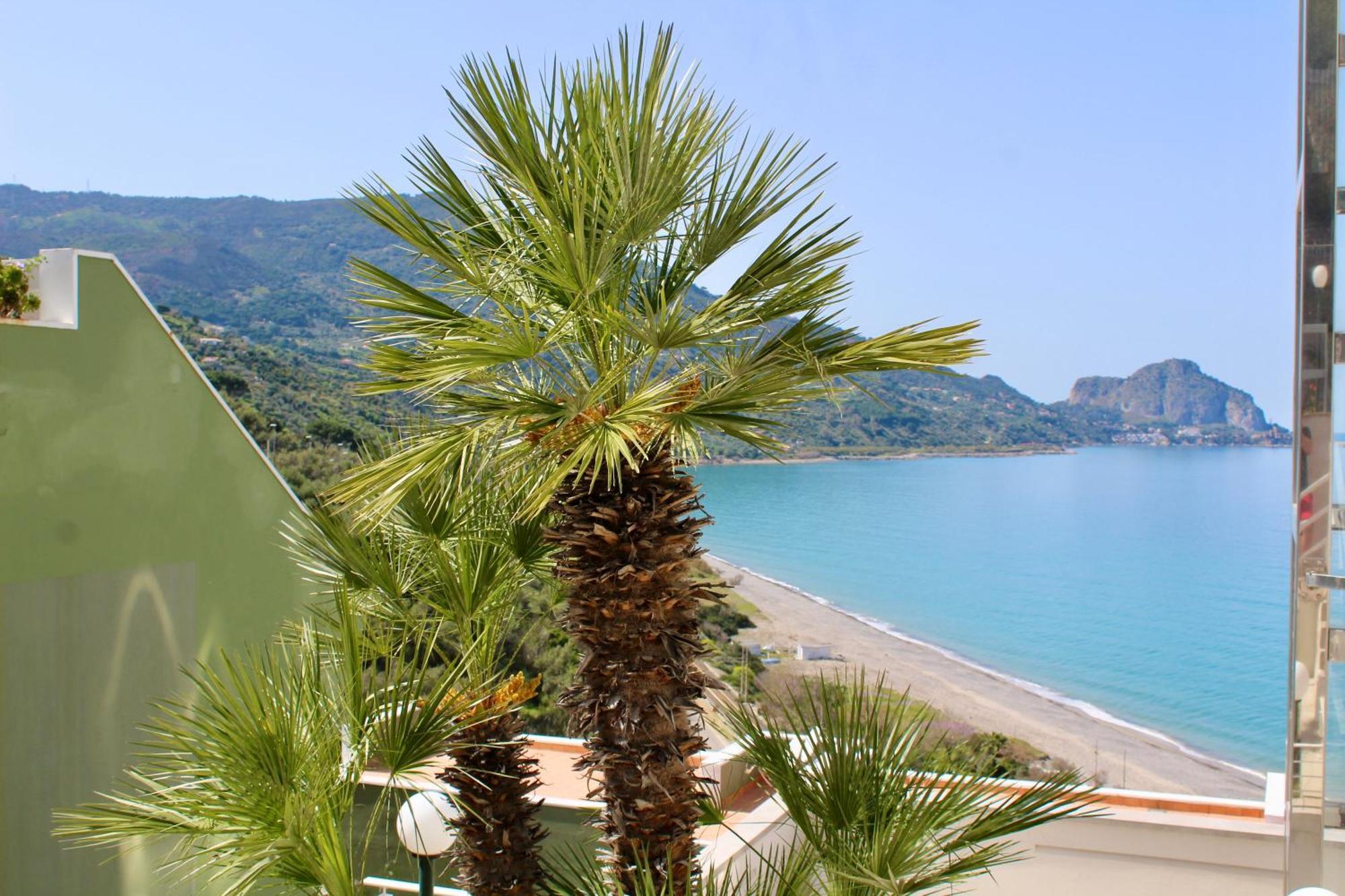 Yoursea Home Sant'Ambrogio  Exterior photo