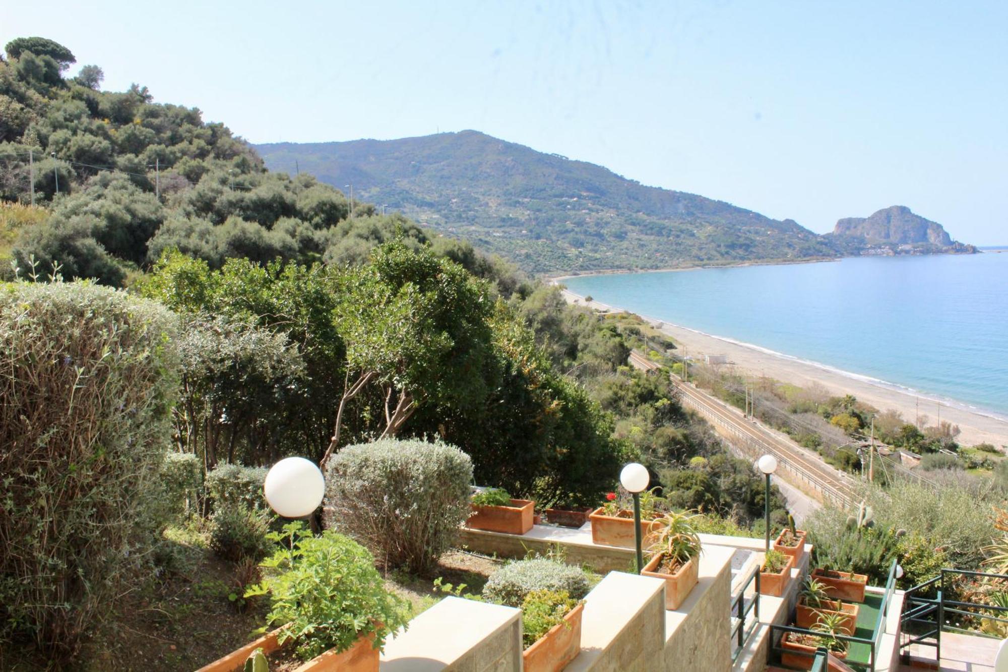 Yoursea Home Sant'Ambrogio  Exterior photo
